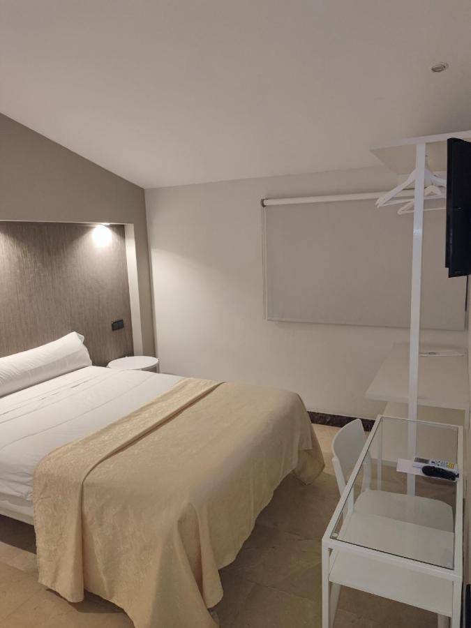 Hotel Ciudad De Navalcarnero Εξωτερικό φωτογραφία